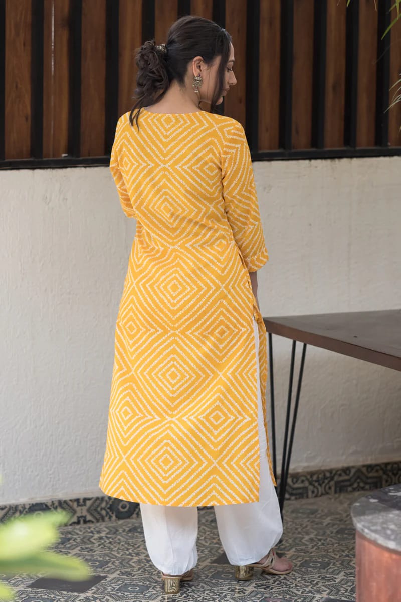 Yellow Bandhej Print Cotton Kurti With 2 Pocket In Sanganeri Print