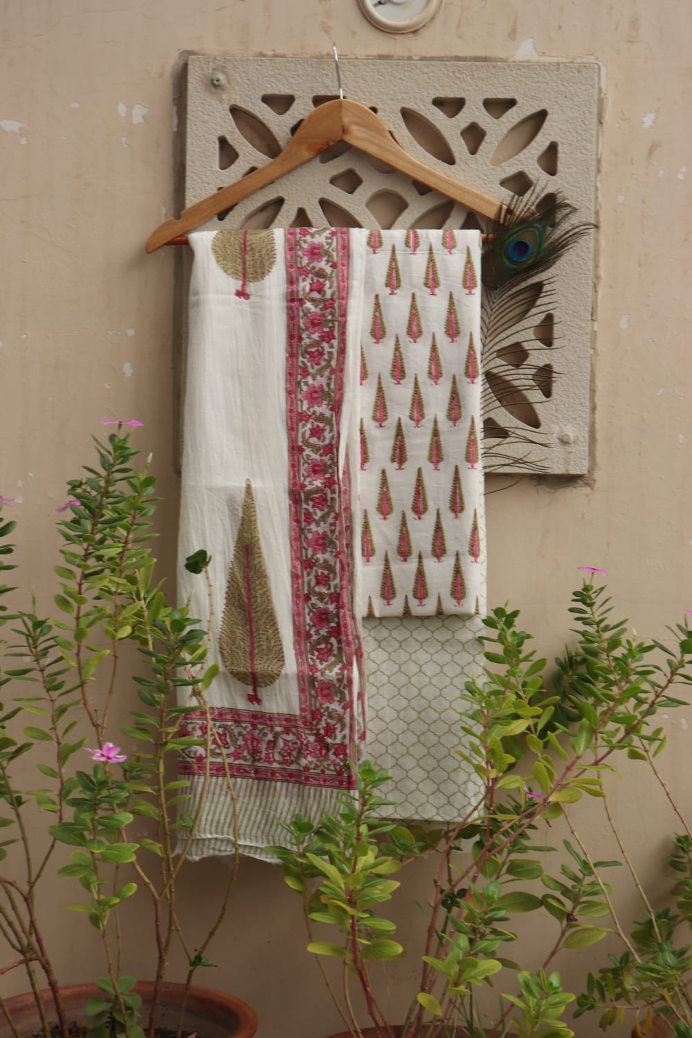Hazel Flower Jaal Print Suit Set