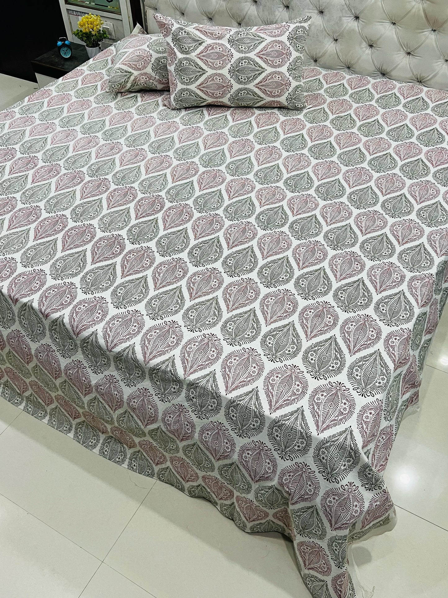 DOUBLE BED SIZE BEDSHEET